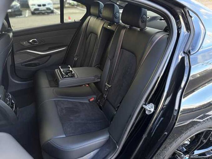 BMW 330i xDr.M Sport PRO Standh.HUD Kamera H/K19' 330 H/K19'