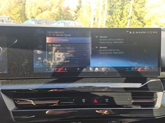 BMW 520d xDr.T. M Sport Pro HUD ACC B&W PanoD.AHK 20 520 Sportpaket Bluetooth Navi LED Klima Aktivlenkung Standhzg PDC el. Fenster