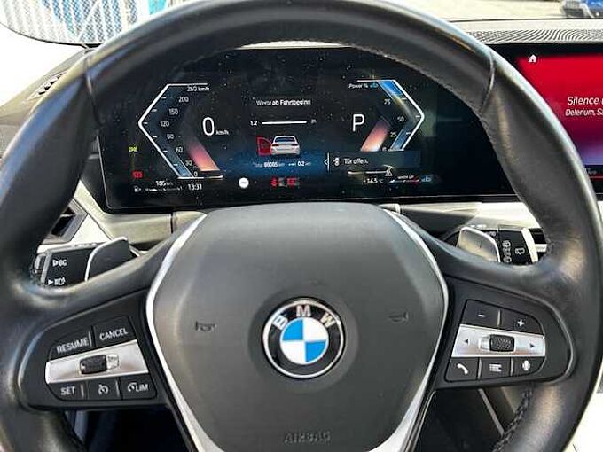 BMW 320d T. xDrive HUD LiveProf Sitzh. Temp. PDC AHK 320 Bluetooth Navi LED Klima el. Fenster