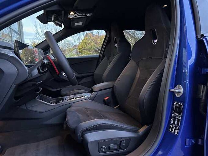 BMW M135 xDr. M Pro HUD ACC Kein Mietwagen 368km ! LED Sportpaket Bluetooth Navi Klima Aktivlenkung PDC el. Fenster