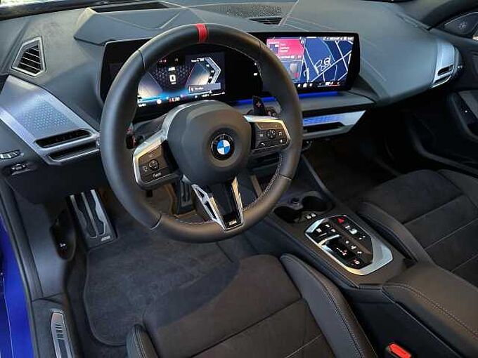BMW M135 xDr. M Pro HUD ACC Kein Mietwagen 368km ! LED Sportpaket Bluetooth Navi Klima Aktivlenkung PDC el. Fenster