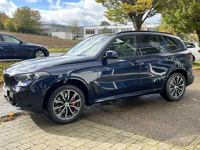 BMW X5 x40d M Sport Pro SuView.SofCl.Pano.Standh.AHK Sportpaket Bluetooth HUD Navi LED Vollleder Klima Standhzg PDC el. Fenster