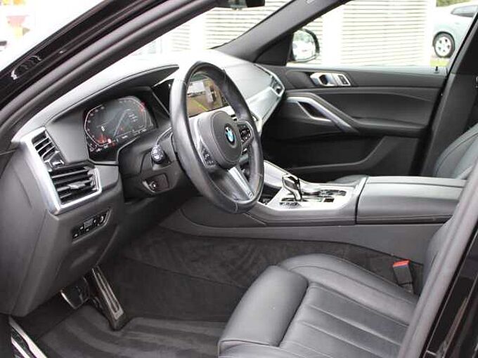 BMW X6 x30d M Sport Iconic M Auspuff 360° HUD Park+