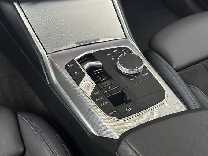 BMW 320d xDrive M Sport Driv/ParkAss HiFi Standheiz 320 Sportpaket Bluetooth Navi LED Klima Aktivlenkung Standhzg PDC el. Fenster