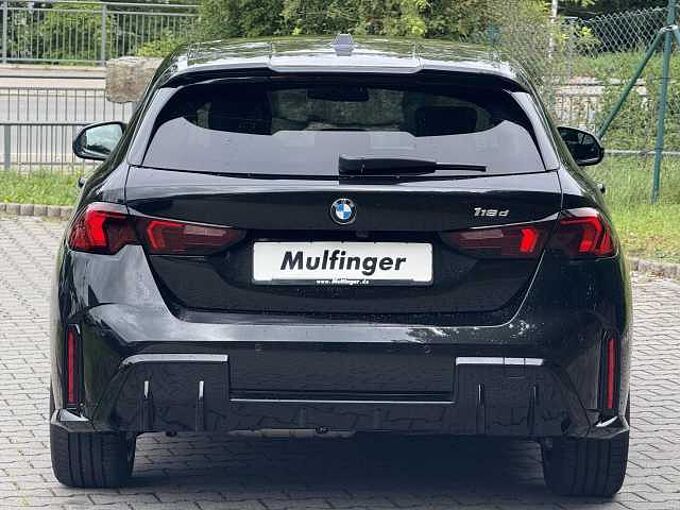BMW 118d M Sport Pro HUD ACC SuView.Lenkh.H/K AHK18' 118 AHK18' Sportpaket Bluetooth Navi LED Klima PDC el. Fenster