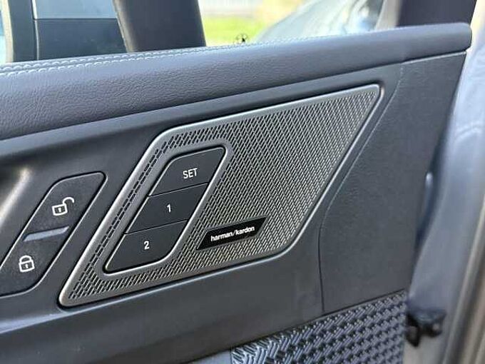 BMW 223i xDrive Active Tourer Bluetooth HUD Navi LED 223 Klima PDC el. Fenster