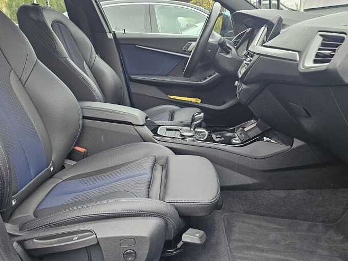 BMW 220 GC dA M Sport LiveP.DrivA.HUD Memory Fin.307 Gran Coupé Bluetooth Navi LED Klima PDC el. Fenster