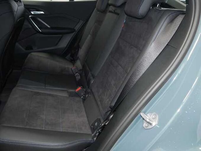 BMW X2 s18d M Sport ACC HUD IconGlow.SuView.KomfZ19' IconGlow.SuView.KomfZ19' Sportpaket Bluetooth Navi LED Klima PDC el. Fenster