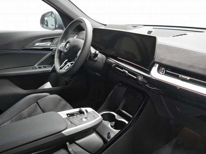 BMW X2 s18d M Sport ACC HUD IconGlow.SuView.KomfZ19' IconGlow.SuView.KomfZ19' Sportpaket Bluetooth Navi LED Klima PDC el. Fenster