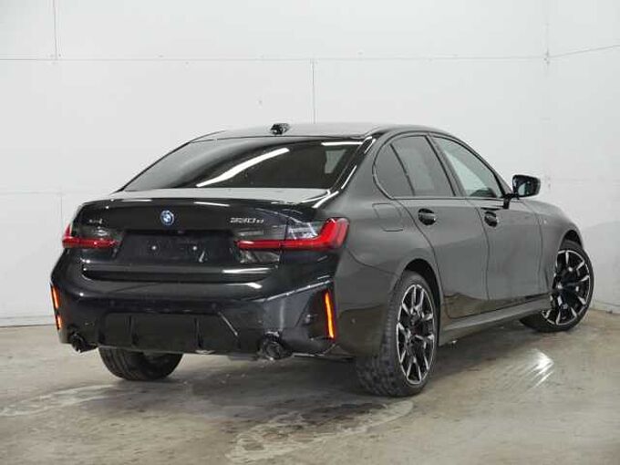 BMW 330e xDr.M Sport Pro HUD ACC SuView.HiFi AHK 19' 330 19' Sportpaket Bluetooth Navi LED Vollleder Klima Aktivlenkung Standhzg PDC