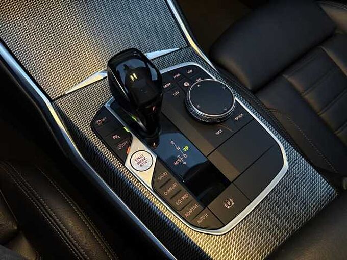 BMW 320i M Sport HUD ACC Kamera Glasd.LiveProf.HiFi 320