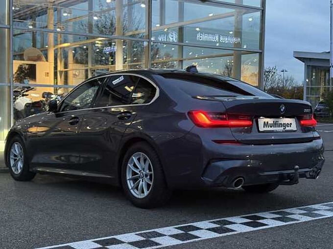 BMW 320i M Sport HUD ACC Kamera Glasd.LiveProf.HiFi 320