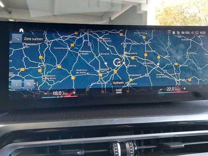 BMW 330i T. M Sport HUD ACC Kamera LiveProf. Komf. HiFi 330