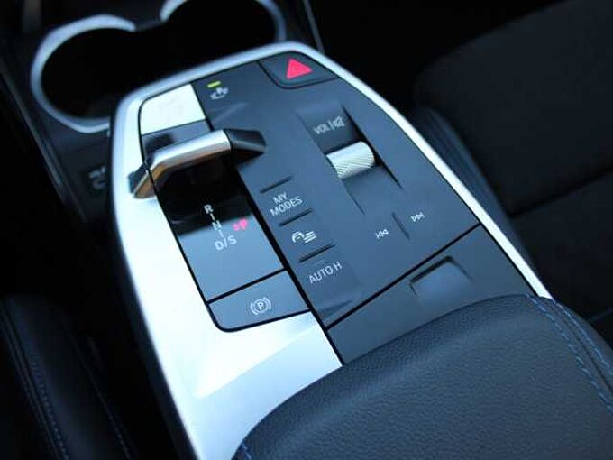 BMW X1 s18i M Sport LivePro HUD ACC 360° ad.LED