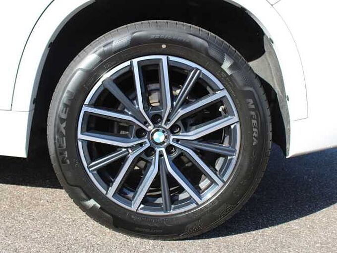 BMW X1 s18i M Sport LivePro HUD ACC 360° ad.LED