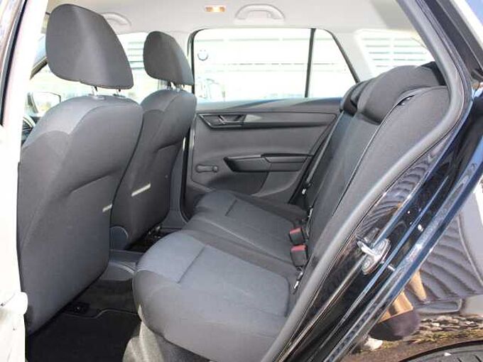 SKODA Fabia Combi 1.0TSI Active Klima Alu Bluetooth