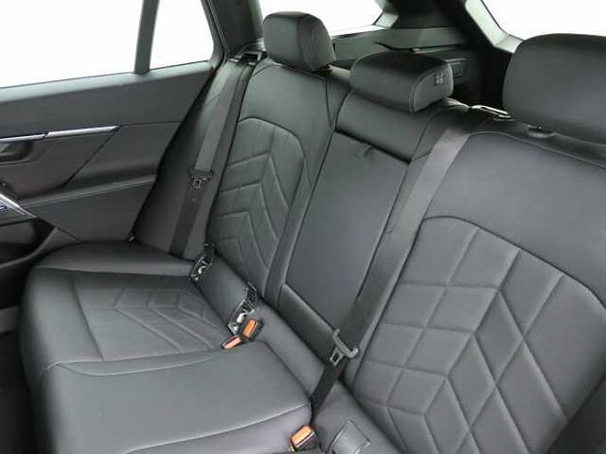 BMW 540d xDr. T.M Sport HUD ACC SuView B&W Standh. AHK 540 Sportpaket Bluetooth Navi LED Vollleder Klima Standhzg PDC el. Fenster