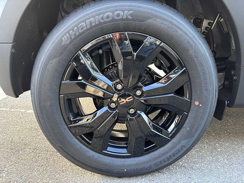 Dacia Stepway Extreme+ TCe 110 NAVI SHZ Keyless PDC LED Sandero Bluetooth Klima Einparkhilfe el. Fenster