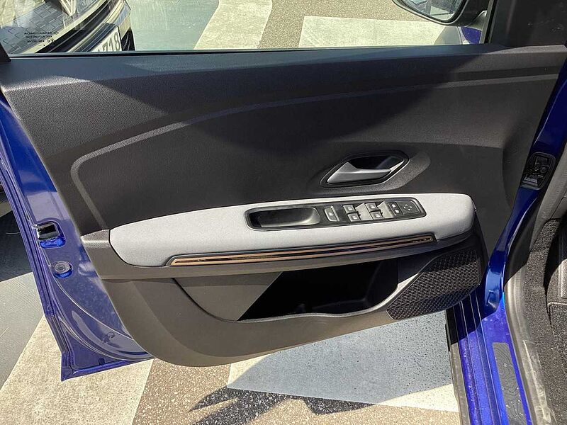 Dacia Stepway Extreme+ ECO-G 100 SHZ PDC NAVI Kamera LED Sandero Bluetooth Klima Einparkhilfe el. Fenster