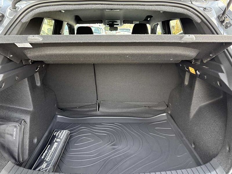 Dacia Extreme TCe 130 4x4 EPH SHZ Kamera Klimaaut. Navi Duster Bluetooth LED Klima Einparkhilfe el. Fenster