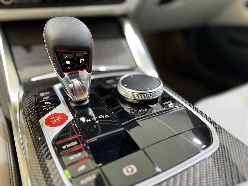 BMW M4 Competition Coupé mit M xDrive ACC HUD Ha/Ka Sportpaket Bluetooth Navi LED Vollleder Klima PDC el. Fenster