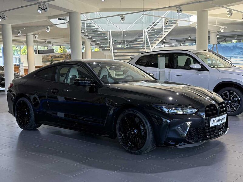 BMW M4 Competition Coupé mit M xDrive ACC HUD Ha/Ka Sportpaket Bluetooth Navi LED Vollleder Klima PDC el. Fenster