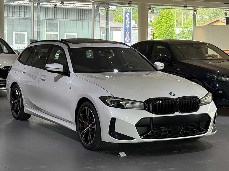 BMW 320d xdrive Touring M Sport Pro HUD ACC AHK 18' 320 18' Sportpaket Bluetooth Navi LED Vollleder Klima Aktivlenkung PDC el. Fenst