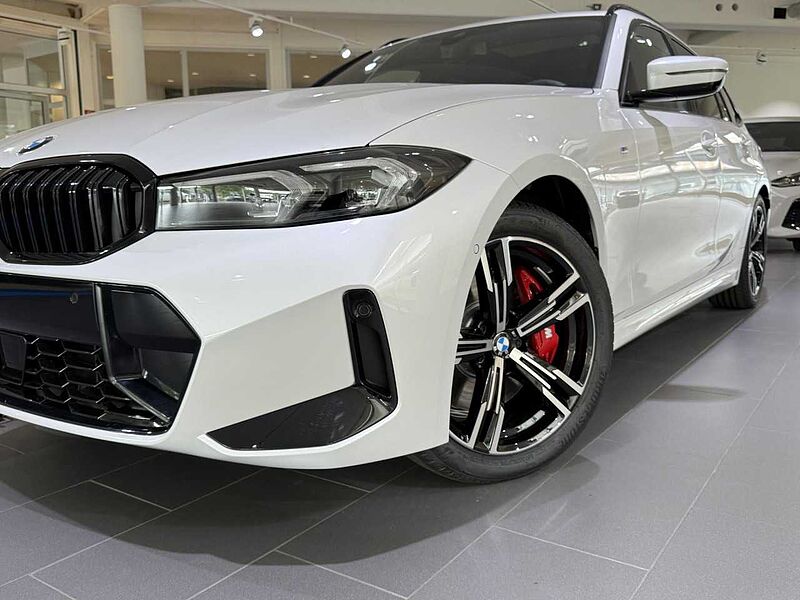 BMW 320d xdrive Touring M Sport Pro HUD ACC AHK 18' 320 18' Sportpaket Bluetooth Navi LED Vollleder Klima Aktivlenkung PDC el. Fenst