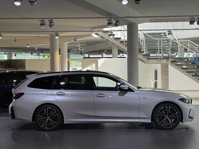 BMW 320d xdrive Touring M Sport Pro HUD ACC AHK 18' 320 18' Sportpaket Bluetooth Navi LED Vollleder Klima Aktivlenkung PDC el. Fenst