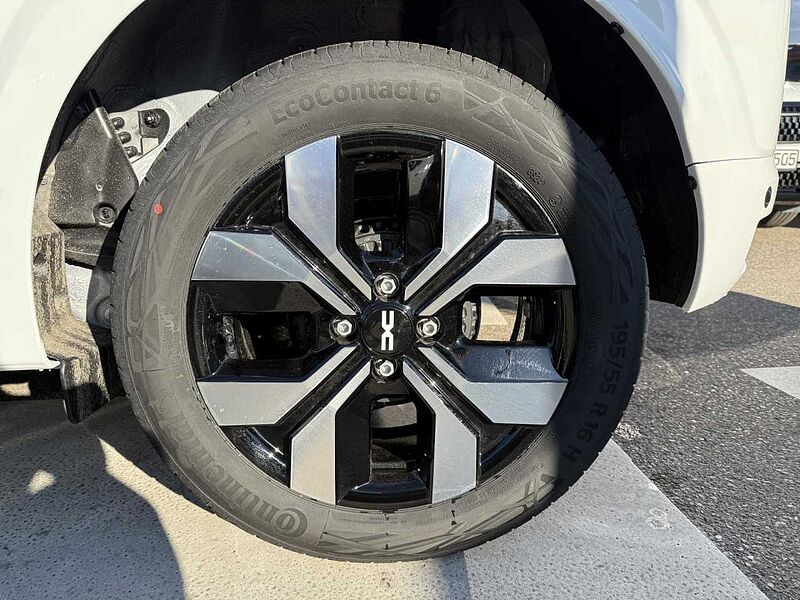 Dacia Journey TCe 90 SHZ PDC Keyless Kamera Klimaaut. Sandero Bluetooth LED Klima Einparkhilfe el. Fenster