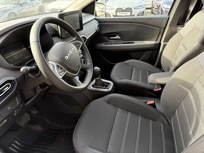 Dacia Expression TCe 90 CVT LED EPH Tempomat Bluetooth Sandero Klima Einparkhilfe el. Fenster