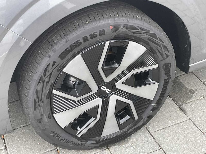 Dacia Sandero Expression TCe 90 CVT WKR Kostenlos Klima Einparkhilfe el. Fenster