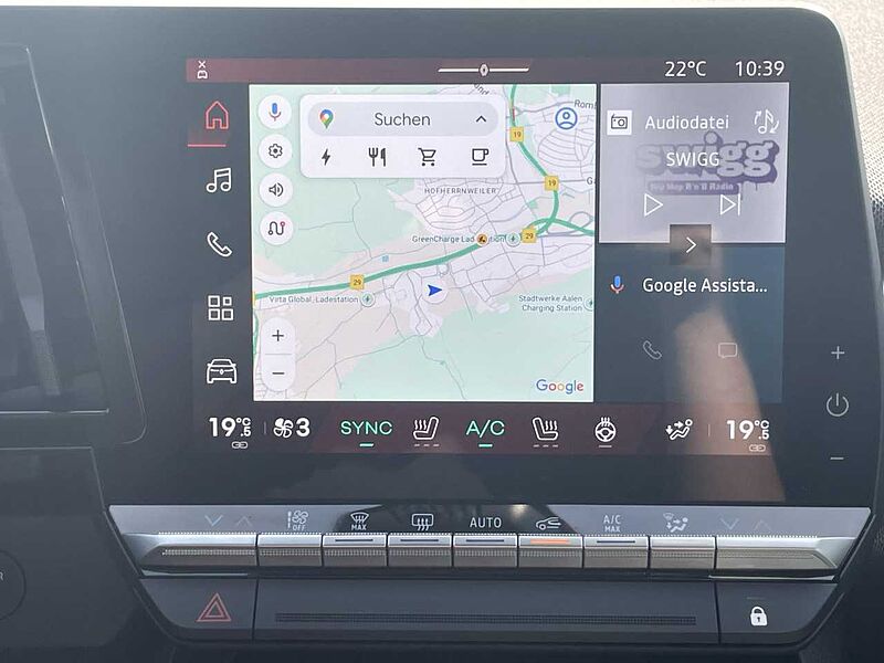 Renault Megane E-TECH 100% ele Techno 220 Comfort Range Bluetooth Navi LED Klima Einparkhilfe el. Fenster