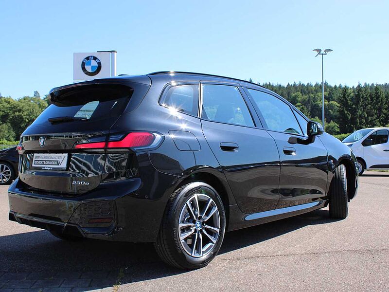 BMW 230e xDr. AT. M Sport HUD ACC SuView PanoD. H/K AHK 230 Active Tourer