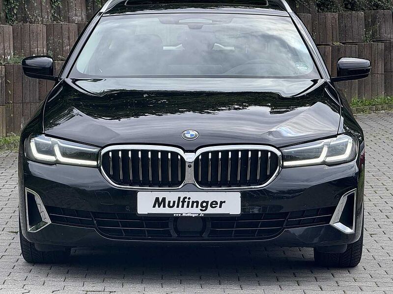BMW 530i xDr. T.KomfS. HUD ACC Pano. Laser AHK Leas.387 530 Bluetooth Navi Vollleder Klima PDC el. Fenster