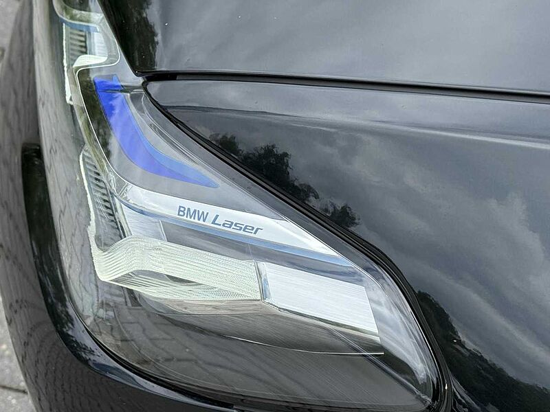 BMW 530i xDr. T.KomfS. HUD ACC Pano. Laser AHK Leas.387 530 Bluetooth Navi Vollleder Klima PDC el. Fenster