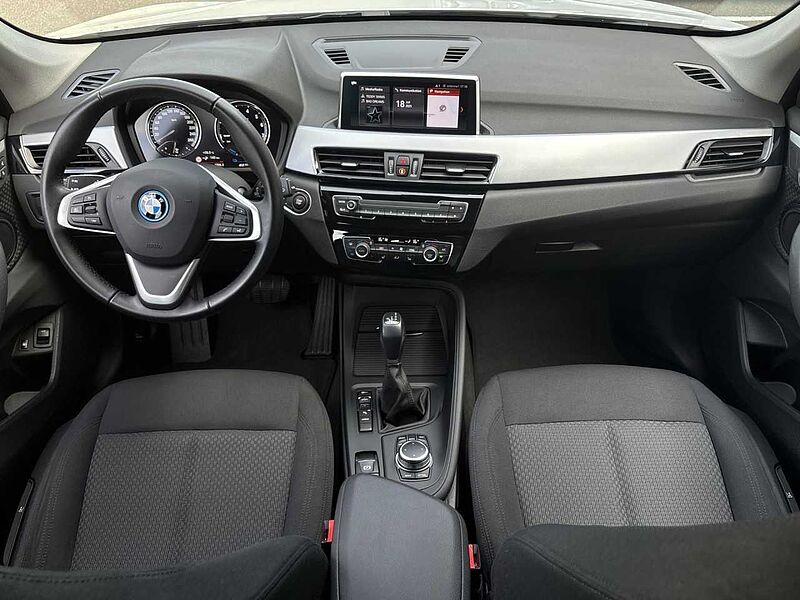 BMW X1 x25e Navi Kamera Temp. Sitzh. Lordose DrivAss. Advantage