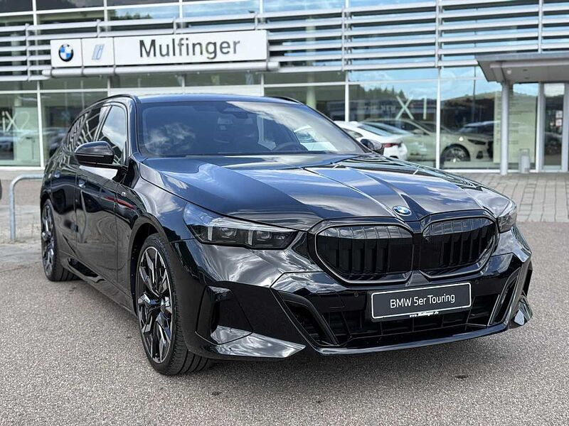 BMW 520d xDrive Touring M Sport Pro HUD B&W AHK Navi 520 Sportpaket LED Klima PDC el. Fenster