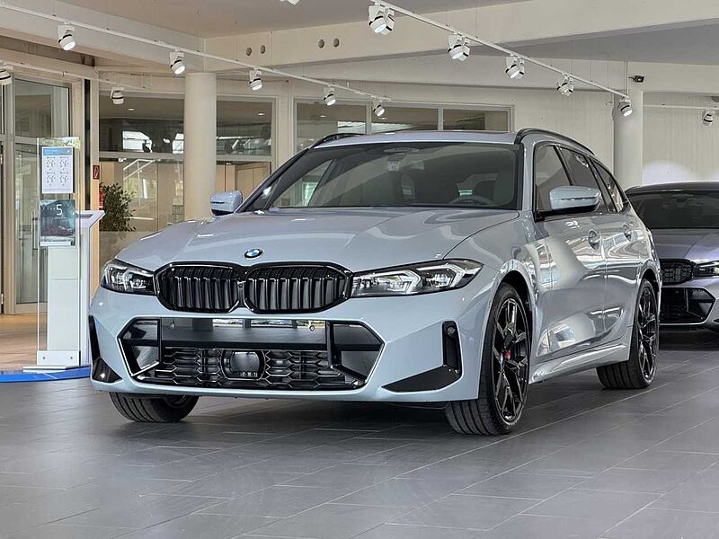 BMW 330i xDrive Touring M Sport Pro HUD ACC AHK Ha/Kar 330 Sportpaket Bluetooth Navi LED Vollleder Klima Aktivlenkung PDC el. Fenster