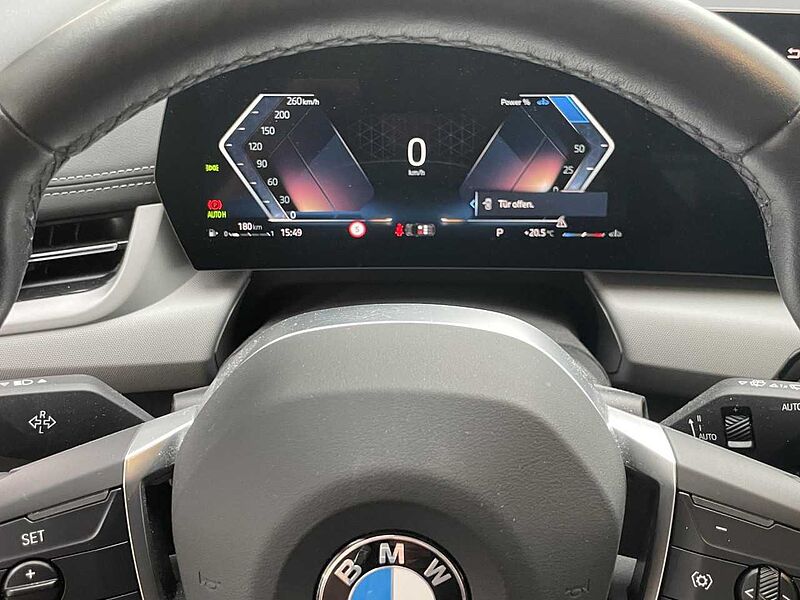 BMW 220i AT. Sports. Kamera Live-Widescreen Sitzh. DAB 220 Active Tourer Bluetooth Navi LED Klima PDC el. Fenster