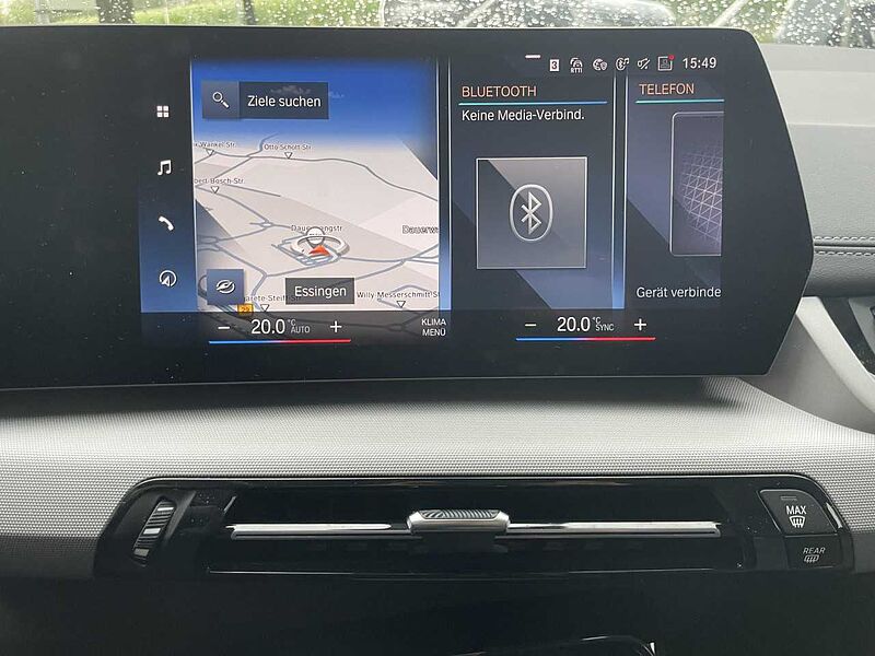 BMW 220i AT. Sports. Kamera Live-Widescreen Sitzh. DAB 220 Active Tourer Bluetooth Navi LED Klima PDC el. Fenster