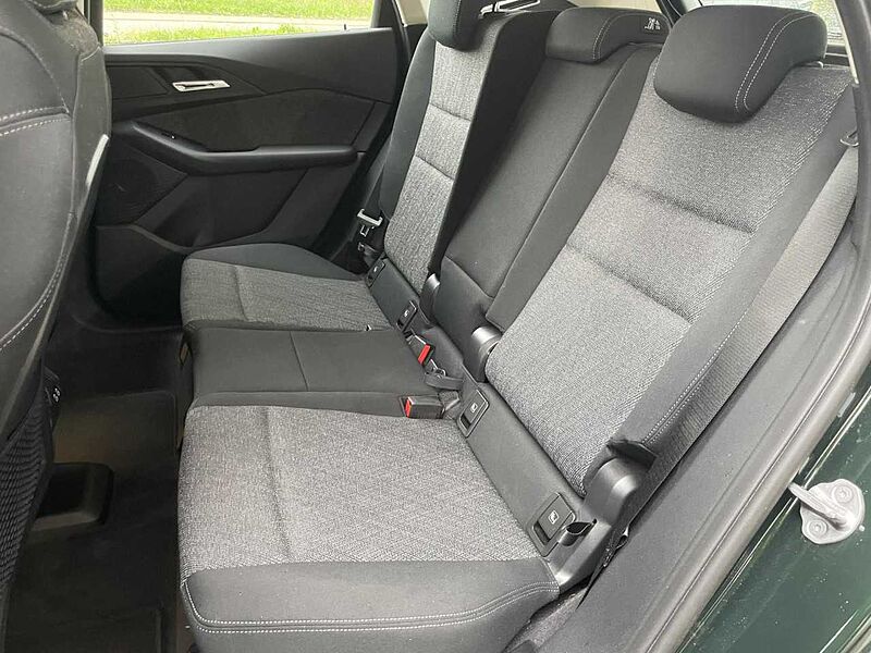 BMW 220i AT. Sports. Kamera Live-Widescreen Sitzh. DAB 220 Active Tourer Bluetooth Navi LED Klima PDC el. Fenster