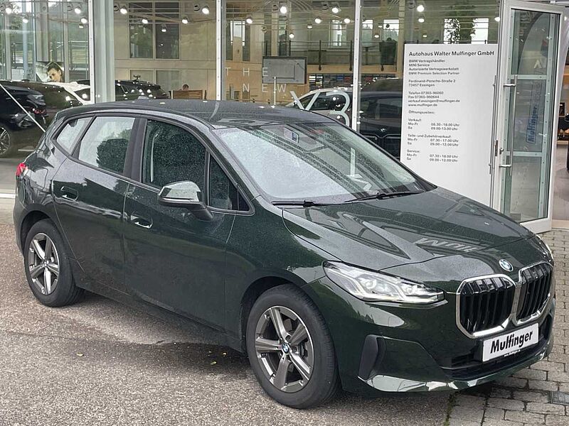 BMW 220i AT. Sports. Kamera Live-Widescreen Sitzh. DAB 220 Active Tourer Bluetooth Navi LED Klima PDC el. Fenster
