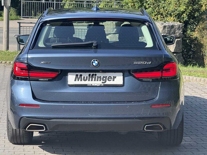 BMW 520d xDr. Standh. KomfS+Bel+Mas. HUD ACC Fin.400,- 520 Bluetooth Navi LED Vollleder Klima Standhzg PDC el. Fenster