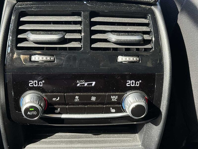 BMW 520d xDr. Standh. KomfS+Bel+Mas. HUD ACC Fin.400,- 520 Bluetooth Navi LED Vollleder Klima Standhzg PDC el. Fenster