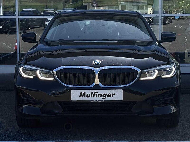 BMW 320e Sport-Aut. Laser LiveProf. Kamera KomfZ.18' 320 KomfZ.18'