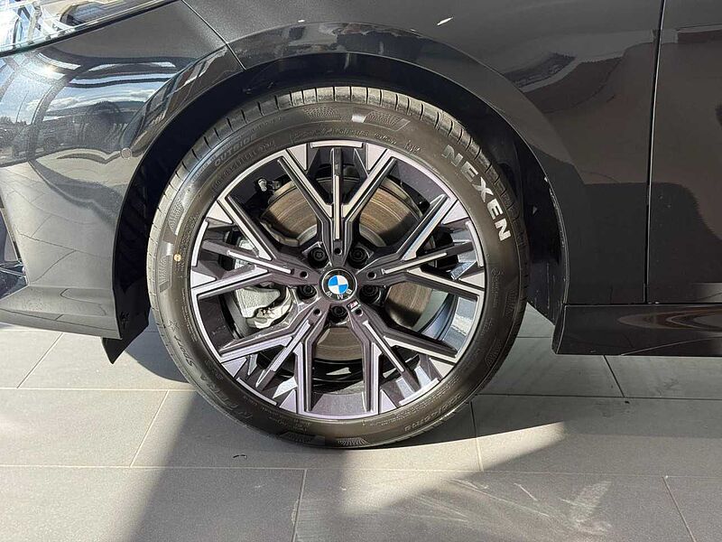 BMW 123 xDr. M Sport Kamera Ad-LED Sitzh. H/K AHK 18' 18' Sportpaket Bluetooth Navi Klima PDC el. Fenster