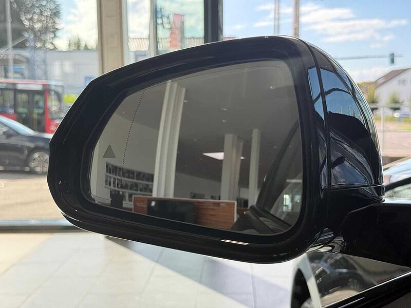 BMW 123 xDr. M Sport Kamera Ad-LED Sitzh. H/K AHK 18' 18' Sportpaket Bluetooth Navi Klima PDC el. Fenster