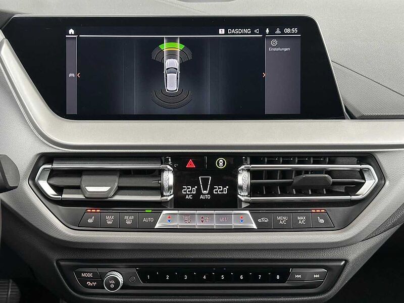 BMW 120i Aut. LED LiveProf HiFi Sitz+Lenkradh. DAB PDC 120 Bluetooth Navi Klima el. Fenster