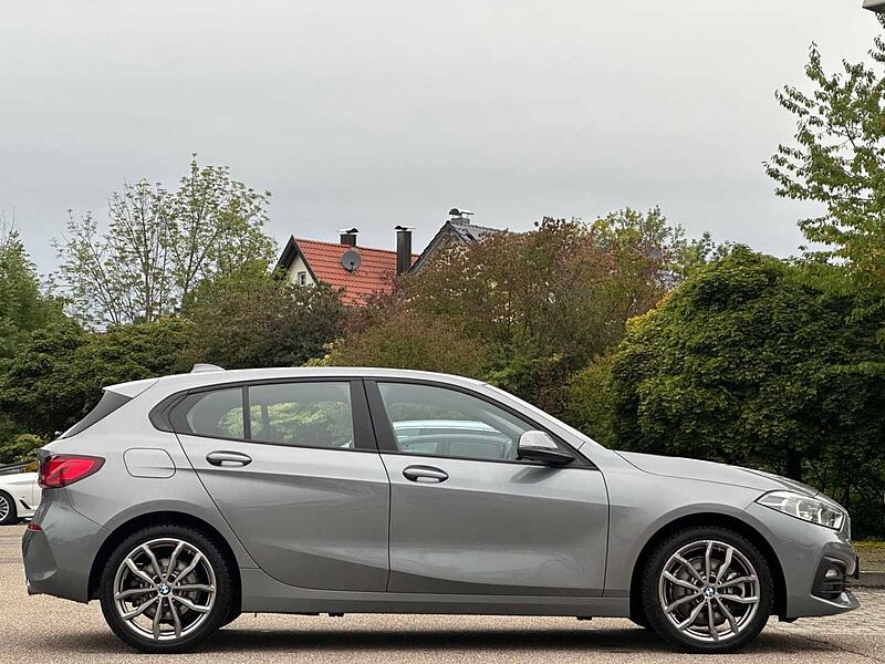 BMW 120i Aut. LED LiveProf HiFi Sitz+Lenkradh. DAB PDC 120 Bluetooth Navi Klima el. Fenster
